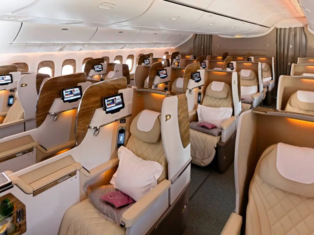 What It's Like to Fly Business Class on Emirates 2024